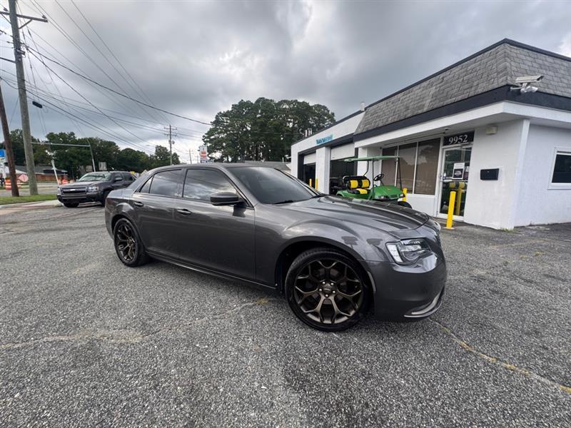 Chrysler 300  2016
