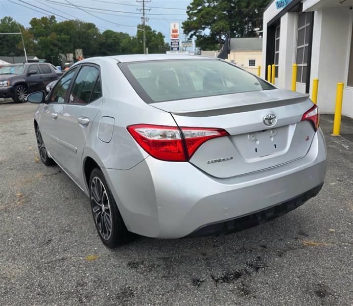 Toyota Corolla  2016