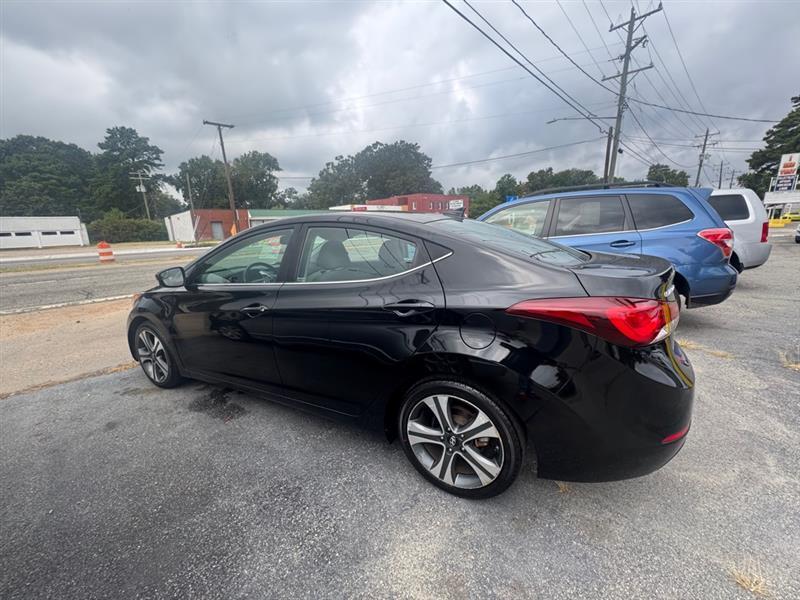 Hyundai Elantra  2016