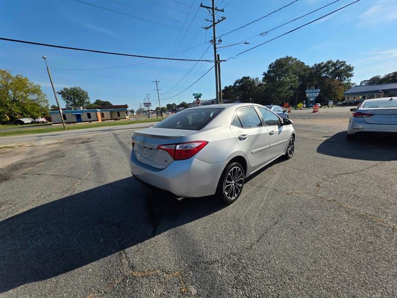 Toyota Corolla  2016