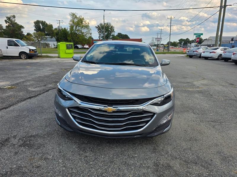 Chevrolet Malibu  2025