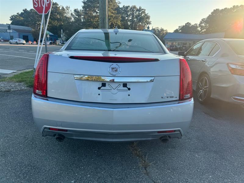 Cadillac CTS  2009