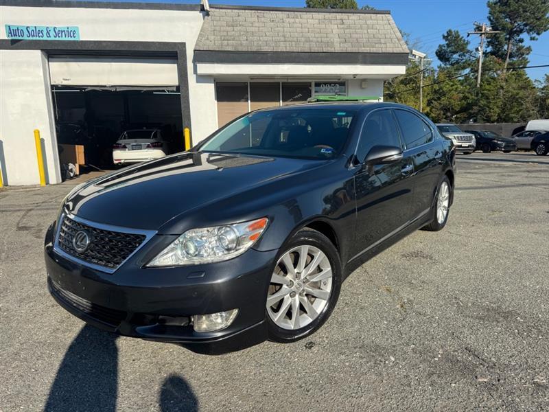 Lexus LS 460  2011