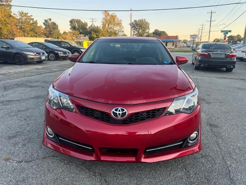 Toyota Camry  2012