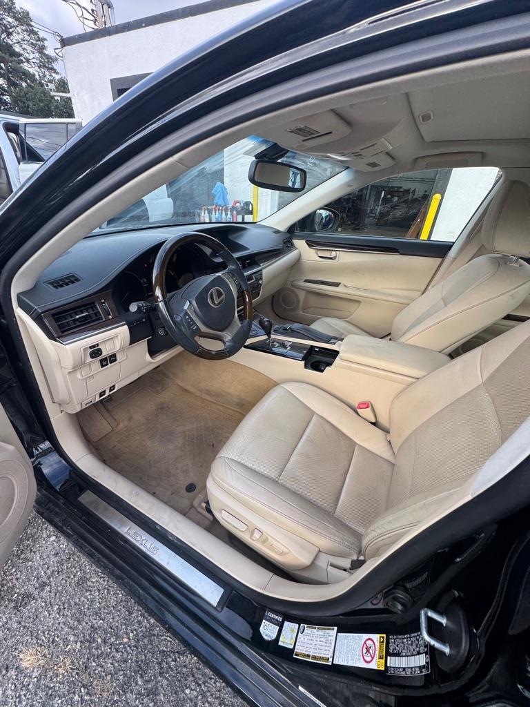 Lexus ES 350  2014
