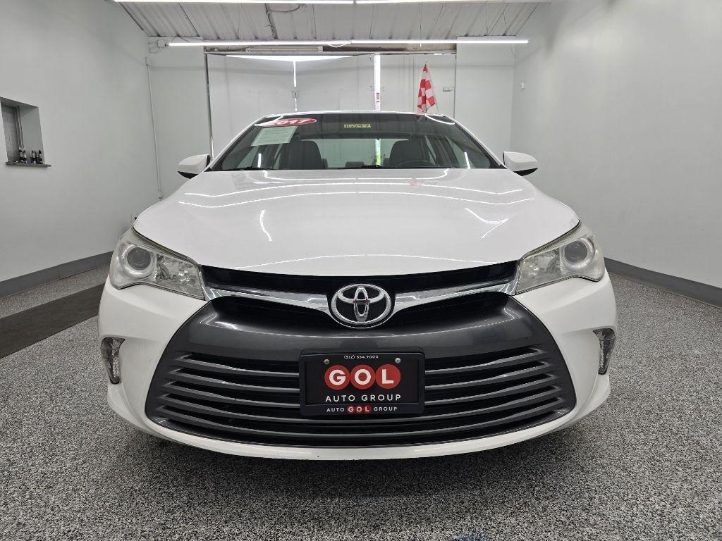Toyota Camry SE 2017