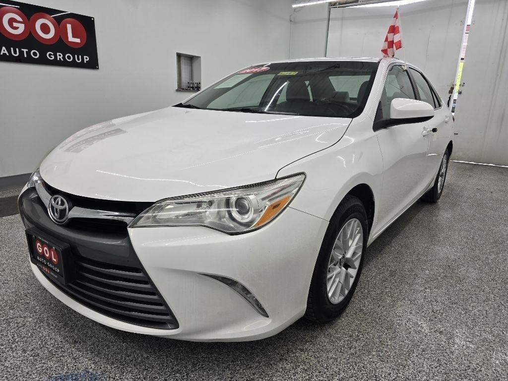 Toyota Camry SE 2017
