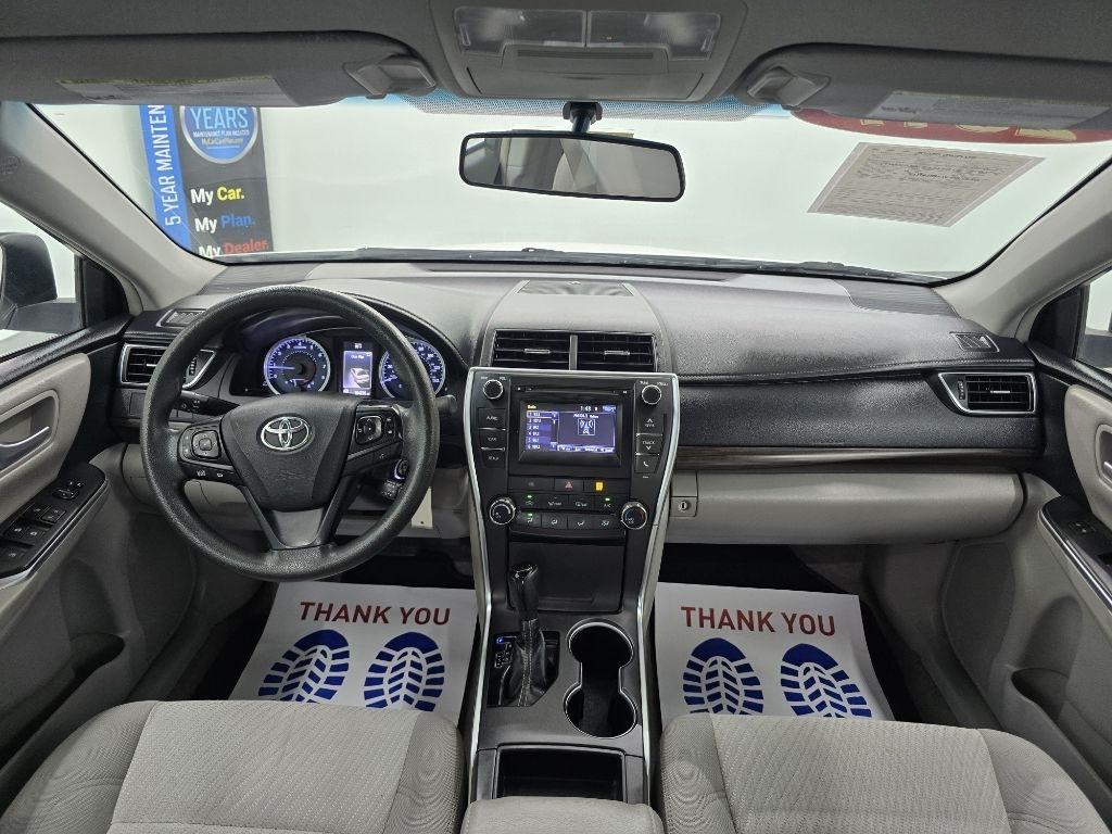 Toyota Camry SE 2017