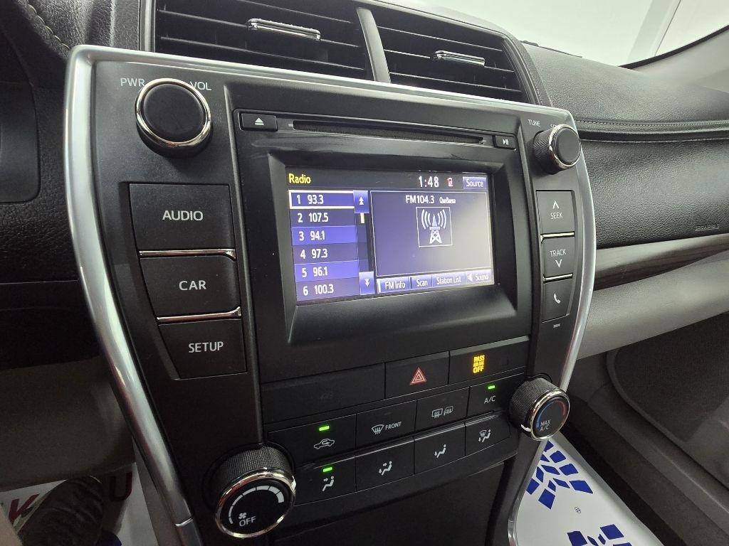 Toyota Camry SE 2017