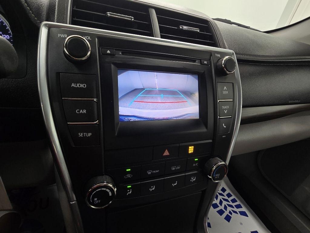 Toyota Camry SE 2017