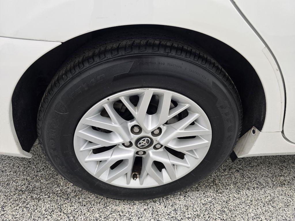 Toyota Camry SE 2017