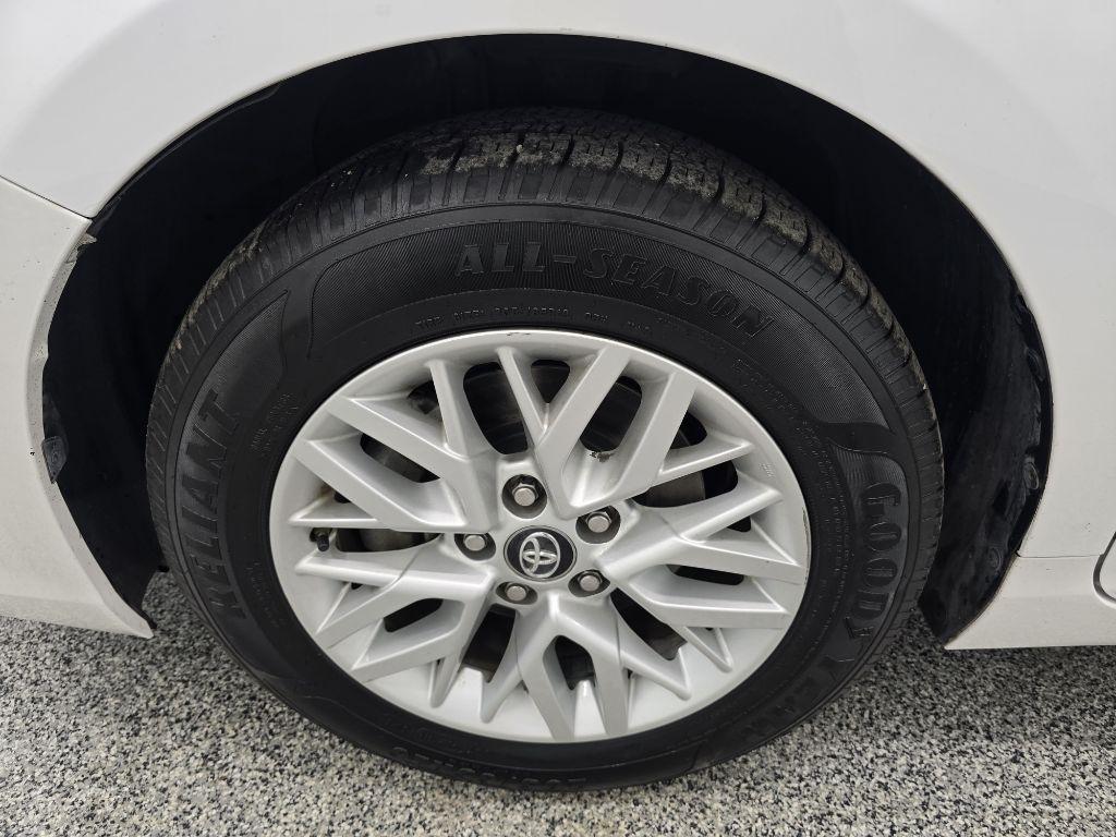 Toyota Camry SE 2017