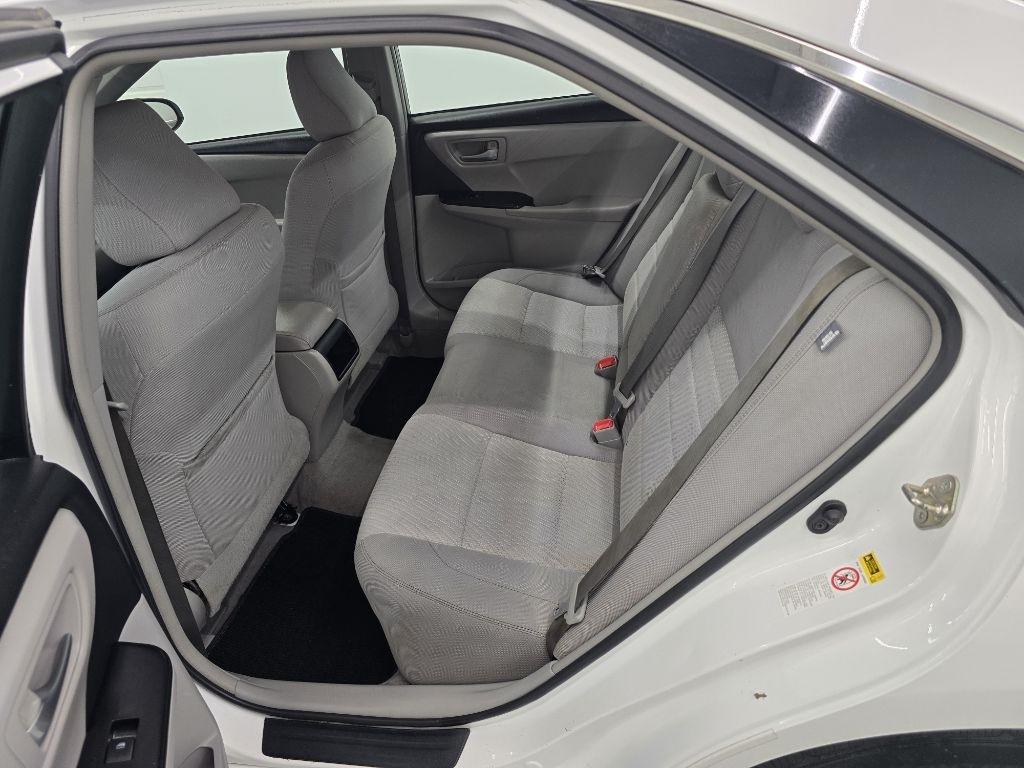 Toyota Camry SE 2017