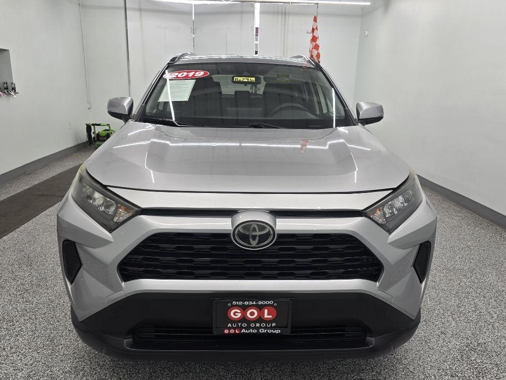 Toyota RAV4 LE 2019