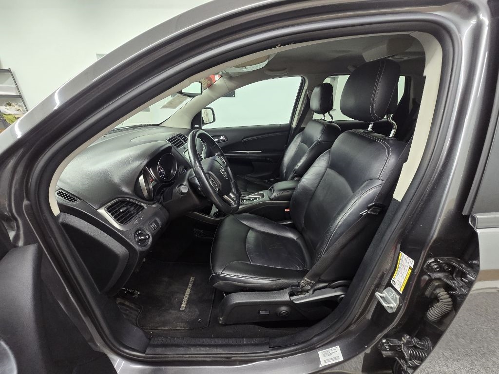 2014 Dodge Journey Crossroad photo 9