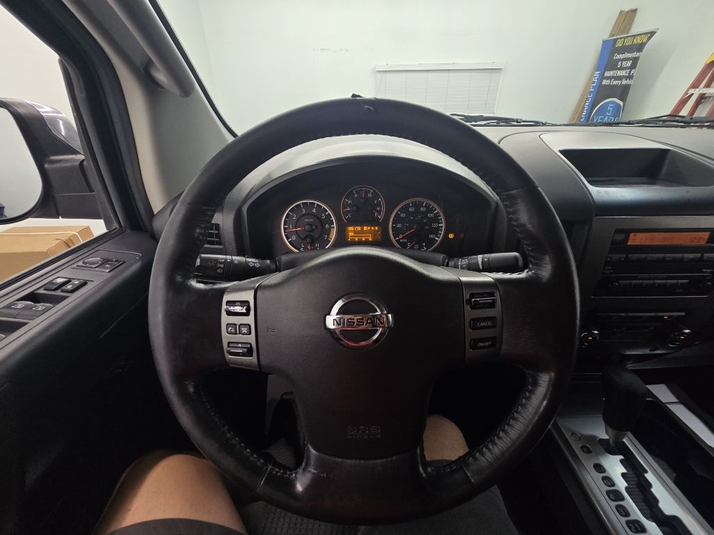 2012 Nissan Titan S Crew Cab photo 17