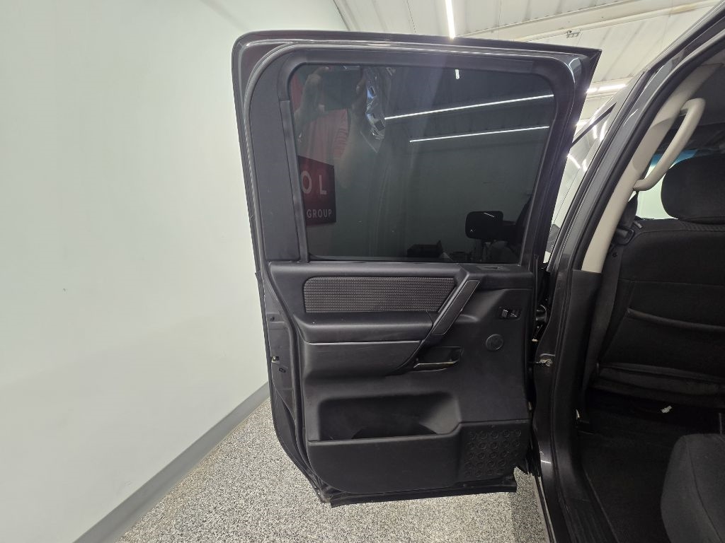 2012 Nissan Titan S Crew Cab photo 18