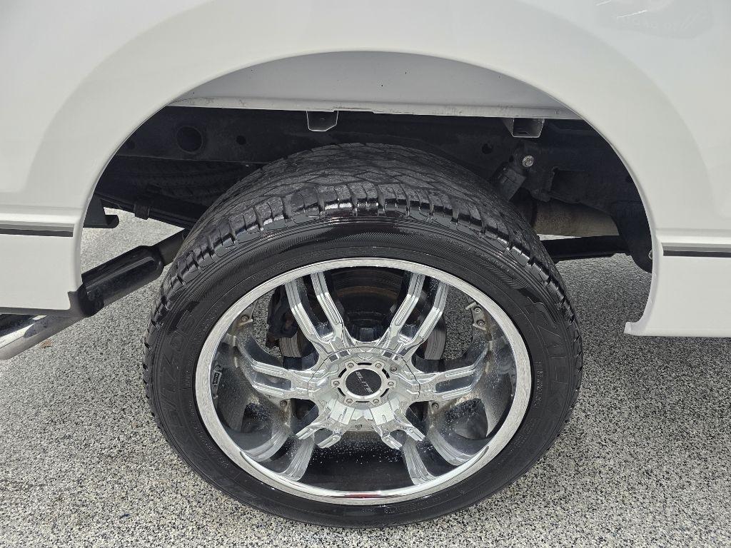 Ford F-150 STX 2WD 2005