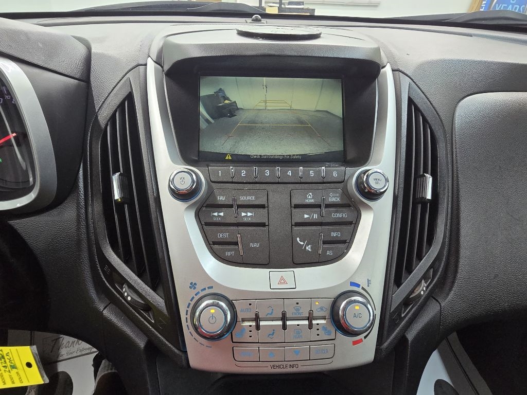 2017 Chevrolet Equinox LT photo 20