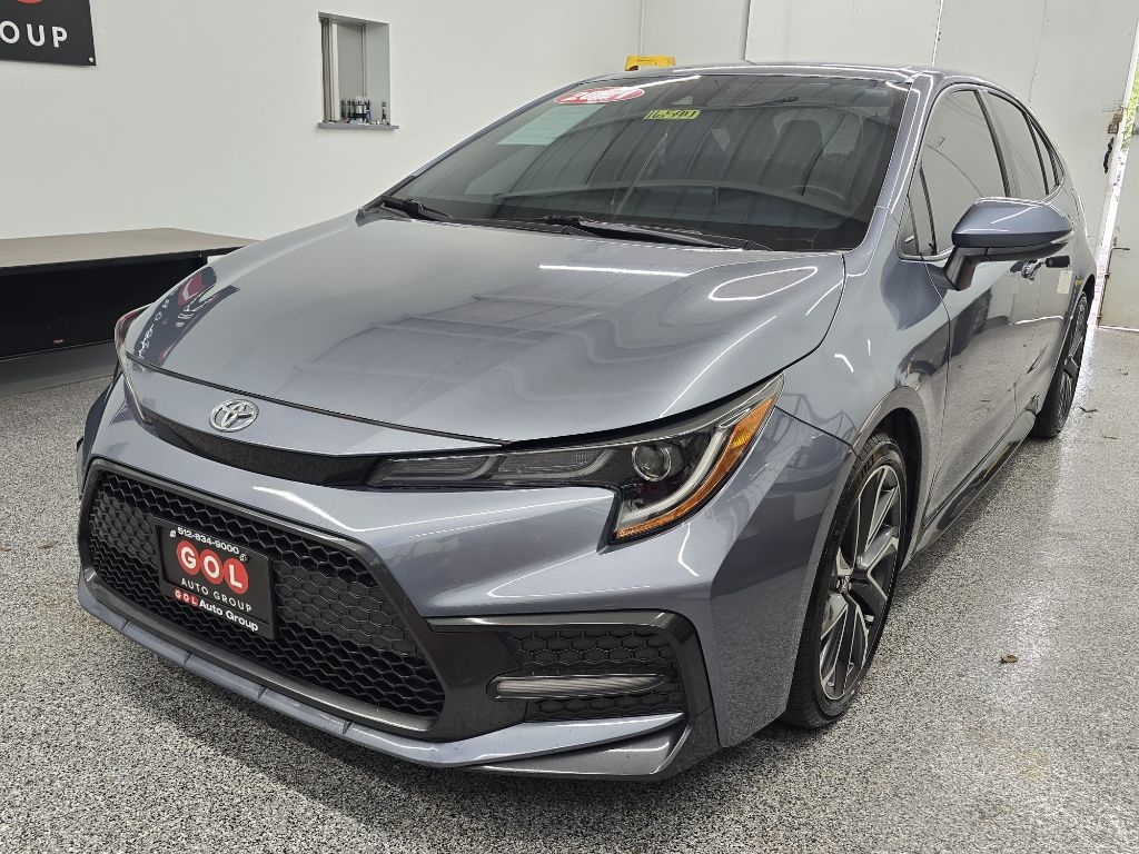 2021 Toyota Corolla SE photo 3