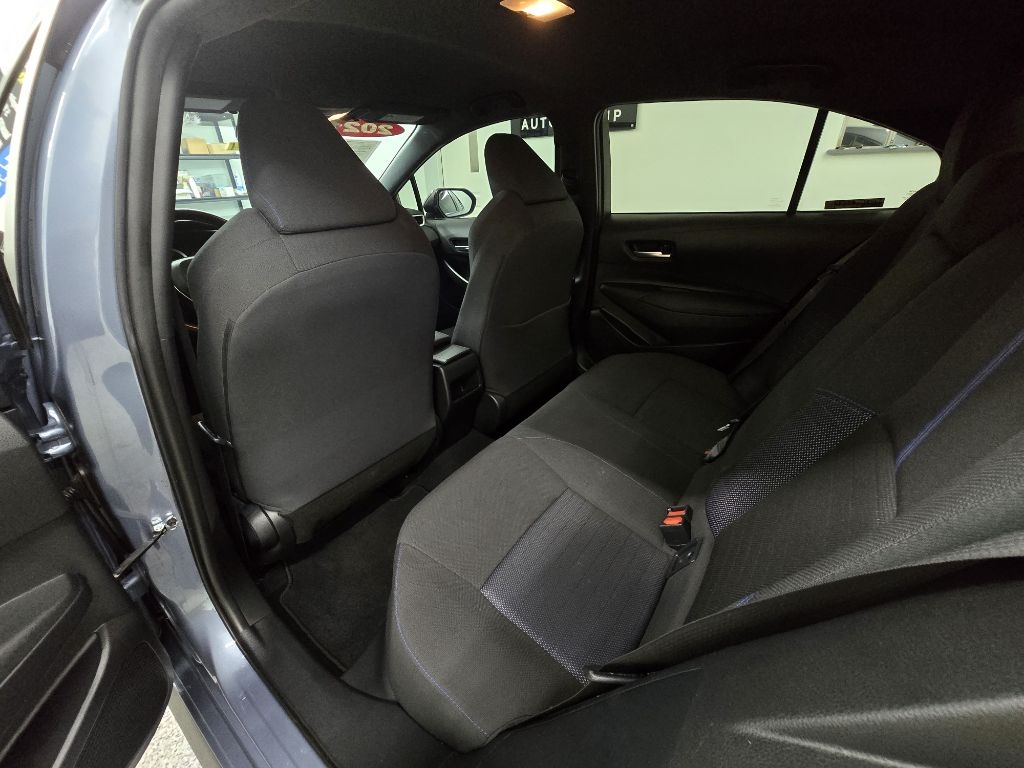 2021 Toyota Corolla SE photo 12