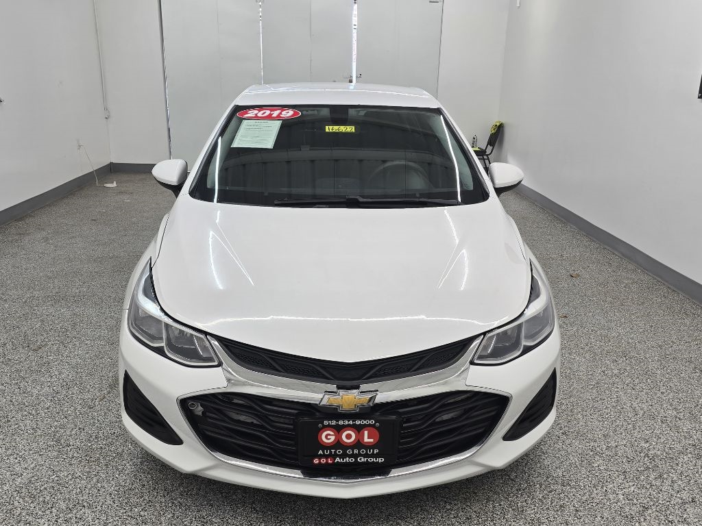Chevrolet Cruze LS Auto 2019
