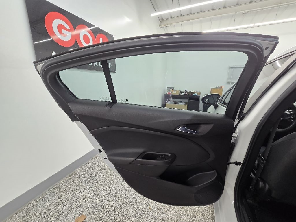 Chevrolet Cruze LS Auto 2019