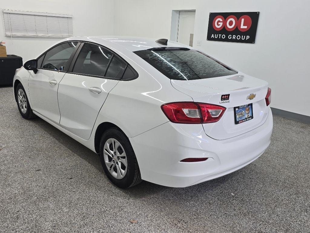 Chevrolet Cruze LS Auto 2019