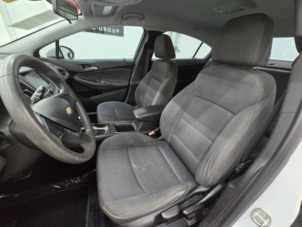 Chevrolet Cruze LS Auto 2019