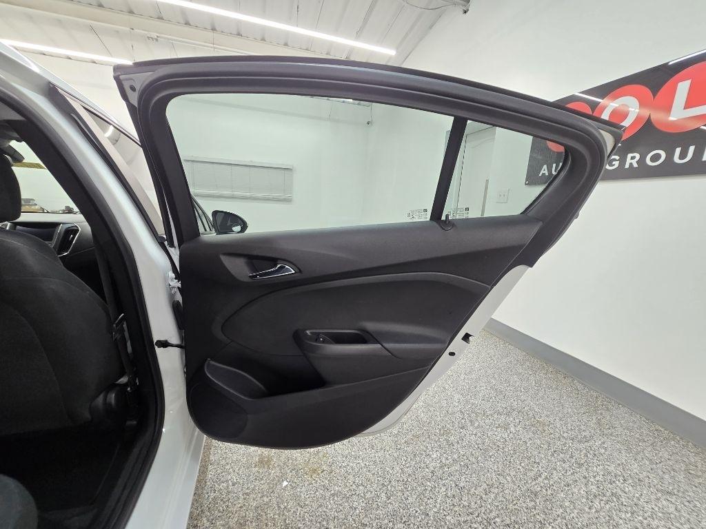 Chevrolet Cruze LS Auto 2019