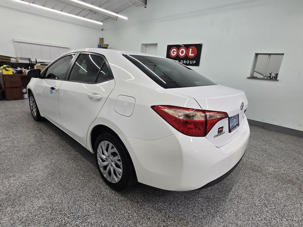 2019 Toyota Corolla XLE XSE photo 4