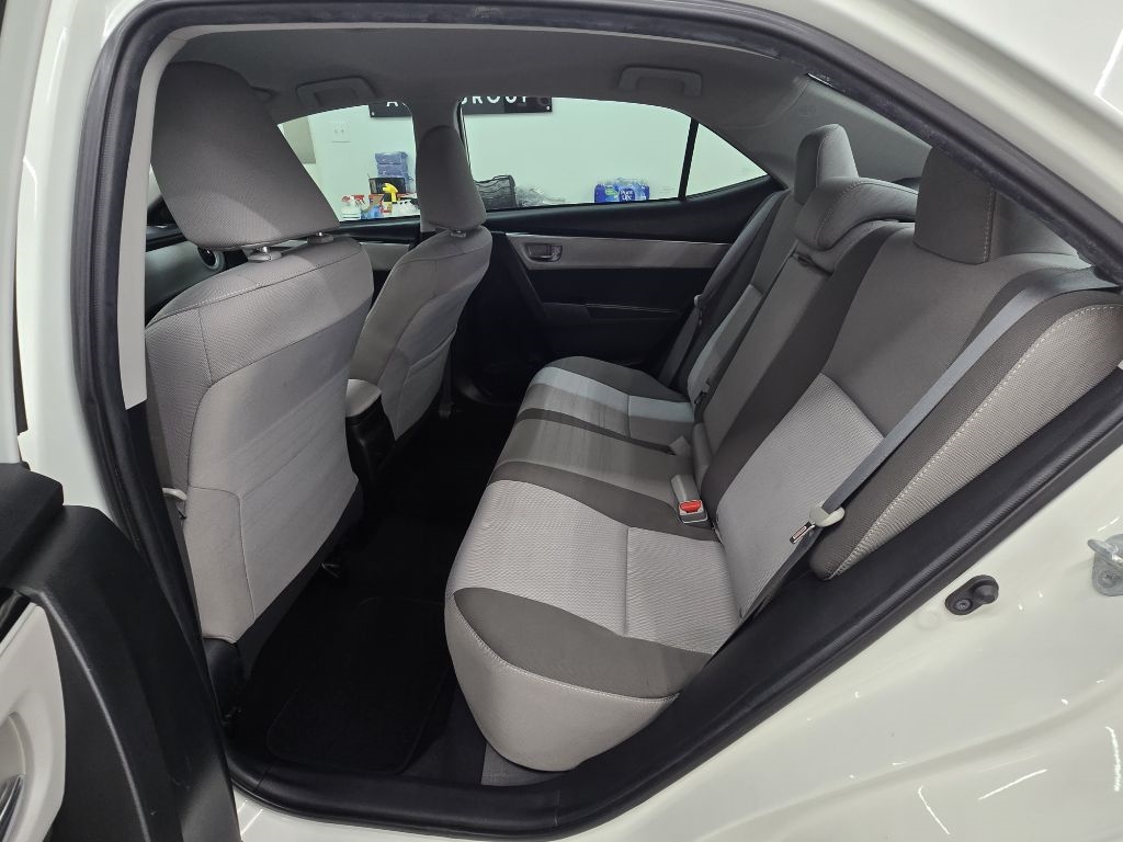 2019 Toyota Corolla XLE XSE photo 11