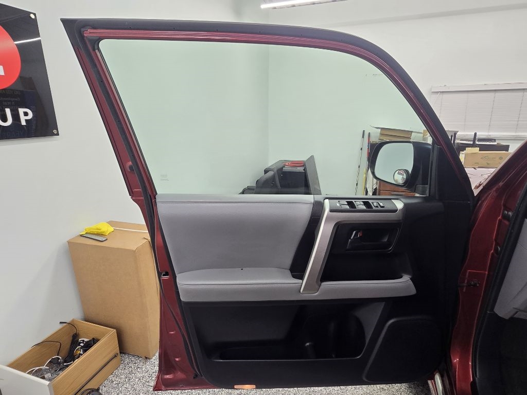 Toyota 4Runner SR5 2WD V6 2010 Toyota 4Runner SR5 2WD V6 2010