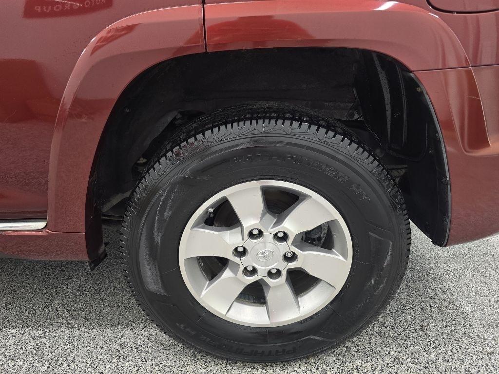 Toyota 4Runner SR5 2WD V6 2010