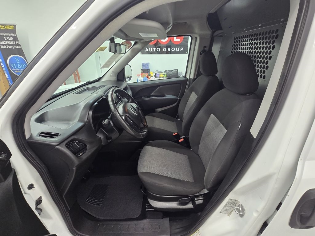 2017 Ram ProMaster City SLT photo 9