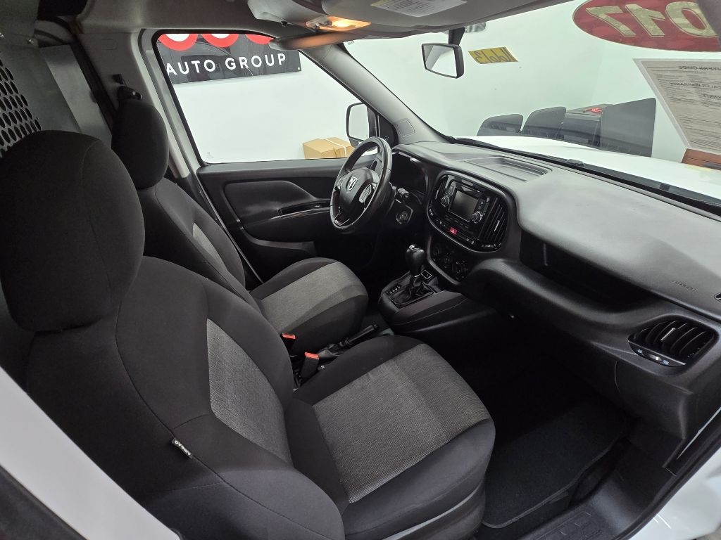 2017 Ram ProMaster City SLT photo 15
