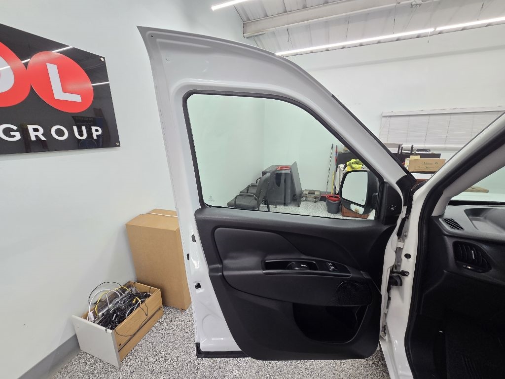2017 Ram ProMaster City SLT photo 21