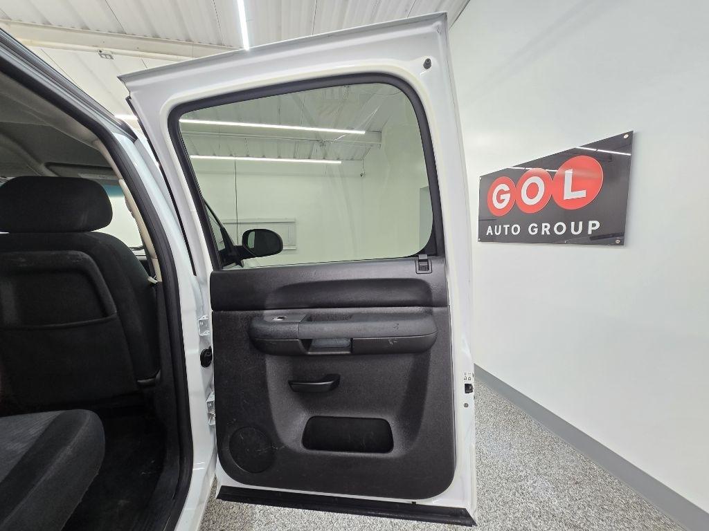 Chevrolet Silverado 2500HD LT Crew Cab 4WD 2014