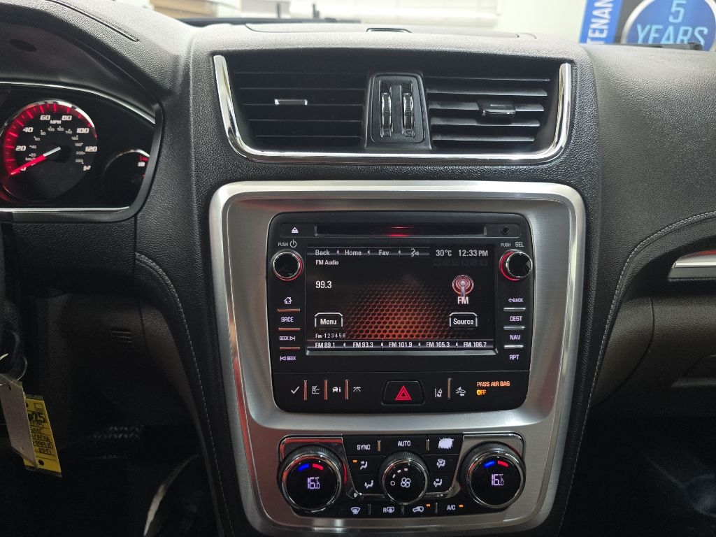 2015 Gmc Acadia SLT photo 19