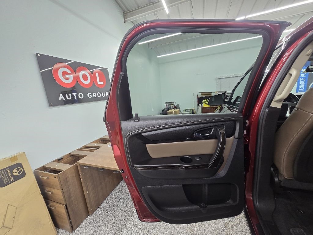 2015 Gmc Acadia SLT photo 25
