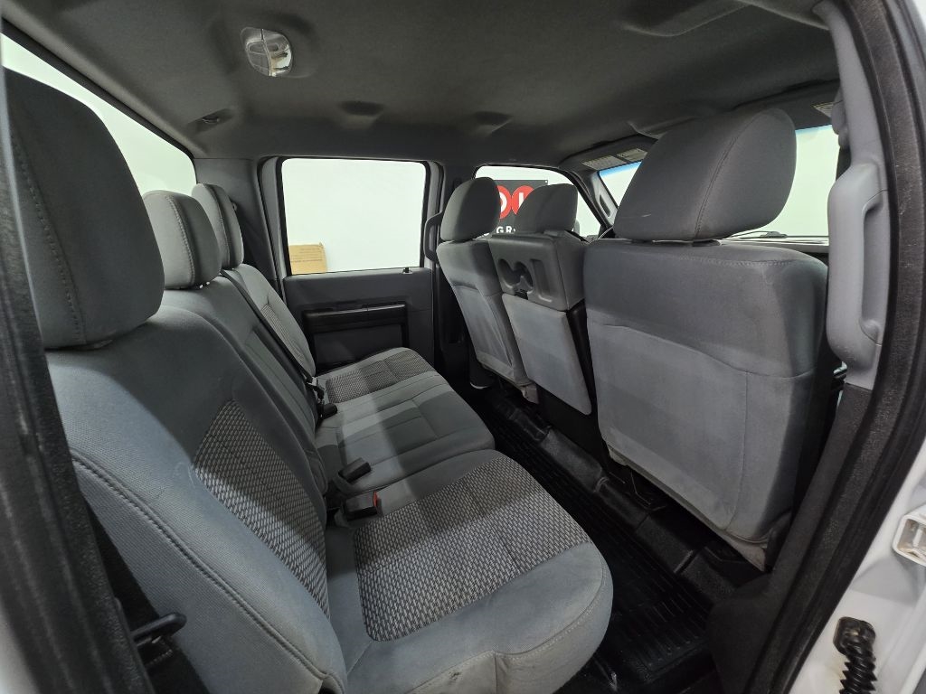 Ford F-250 SD XLT Crew Cab Long Bed 4WD 2016 Ford F-250 SD XLT Crew Cab Long Bed 4WD 2016