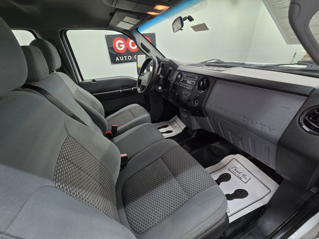 Ford F-250 SD XLT Crew Cab Long Bed 4WD 2016 Ford F-250 SD XLT Crew Cab Long Bed 4WD 2016