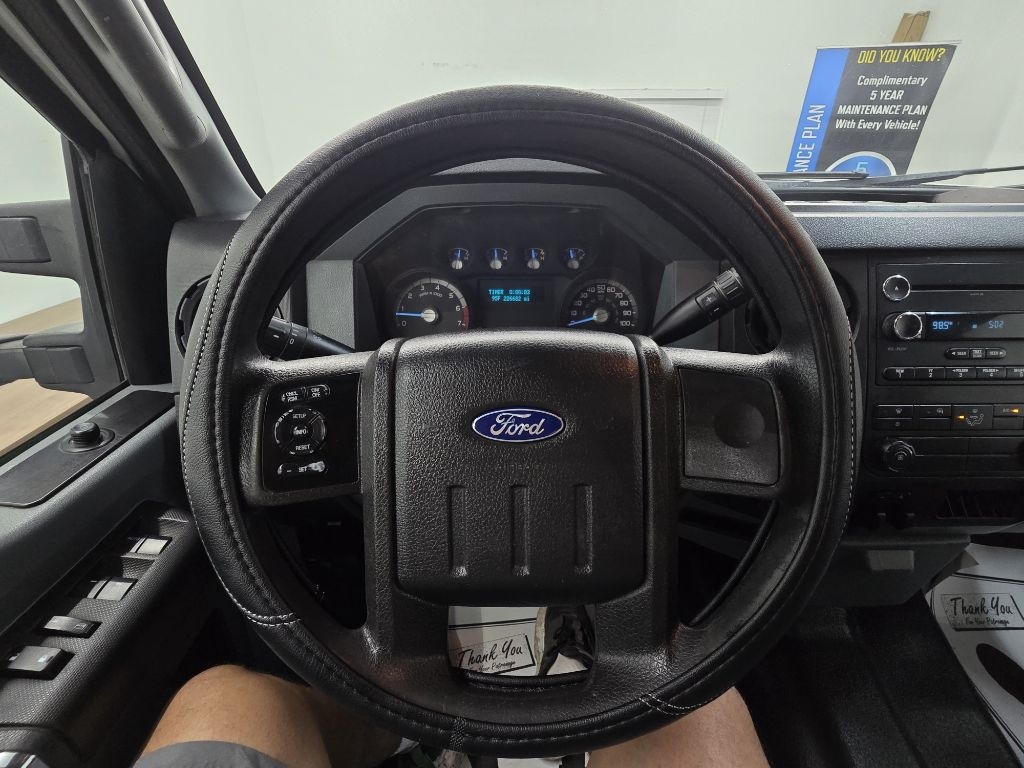 Ford F-250 SD XLT Crew Cab Long Bed 4WD 2016 Ford F-250 SD XLT Crew Cab Long Bed 4WD 2016