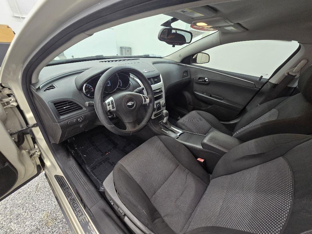 Chevrolet Malibu 1LT 2012