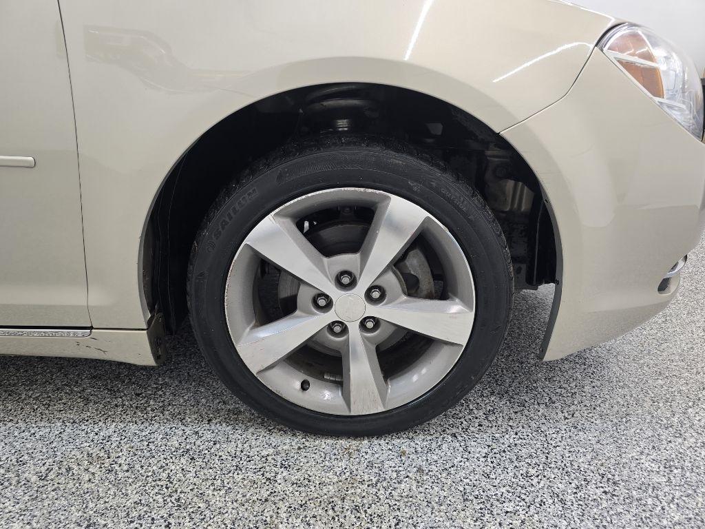 Chevrolet Malibu 1LT 2012