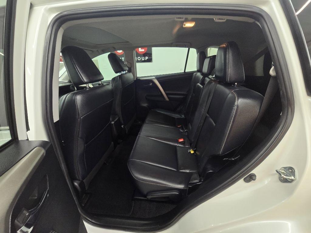 Toyota RAV4 Limited FWD 2015