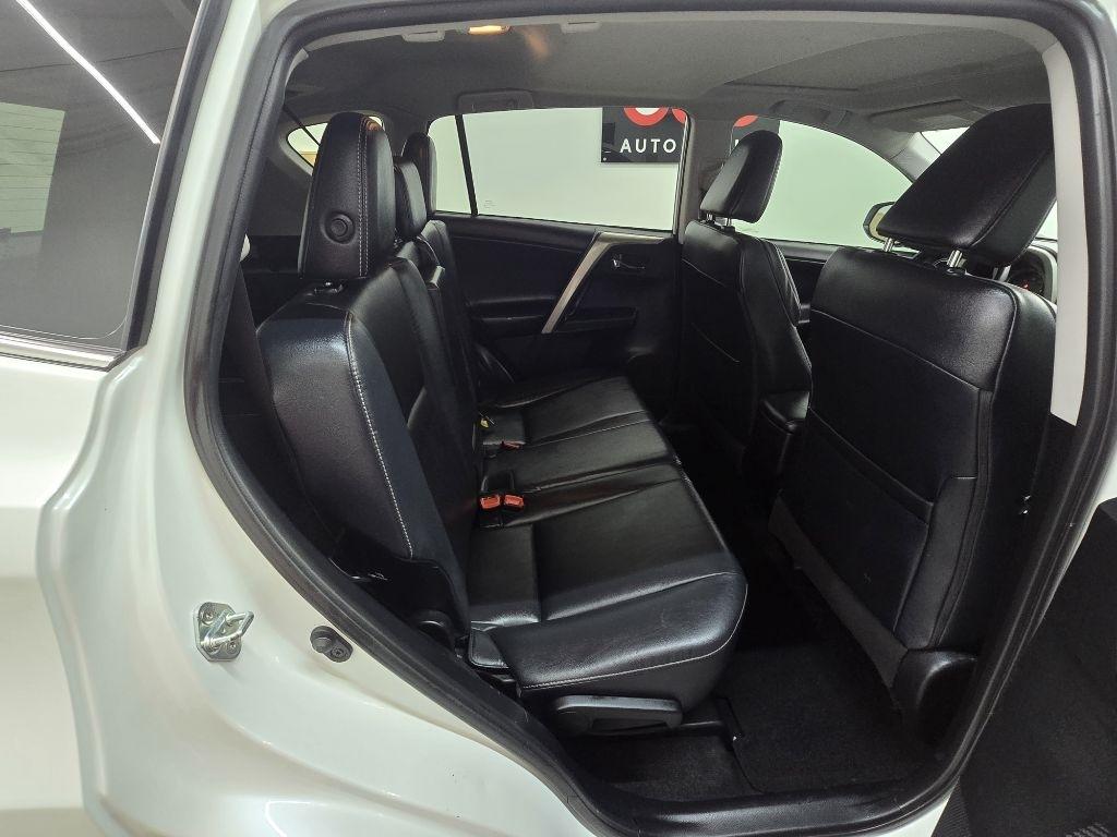 Toyota RAV4 Limited FWD 2015