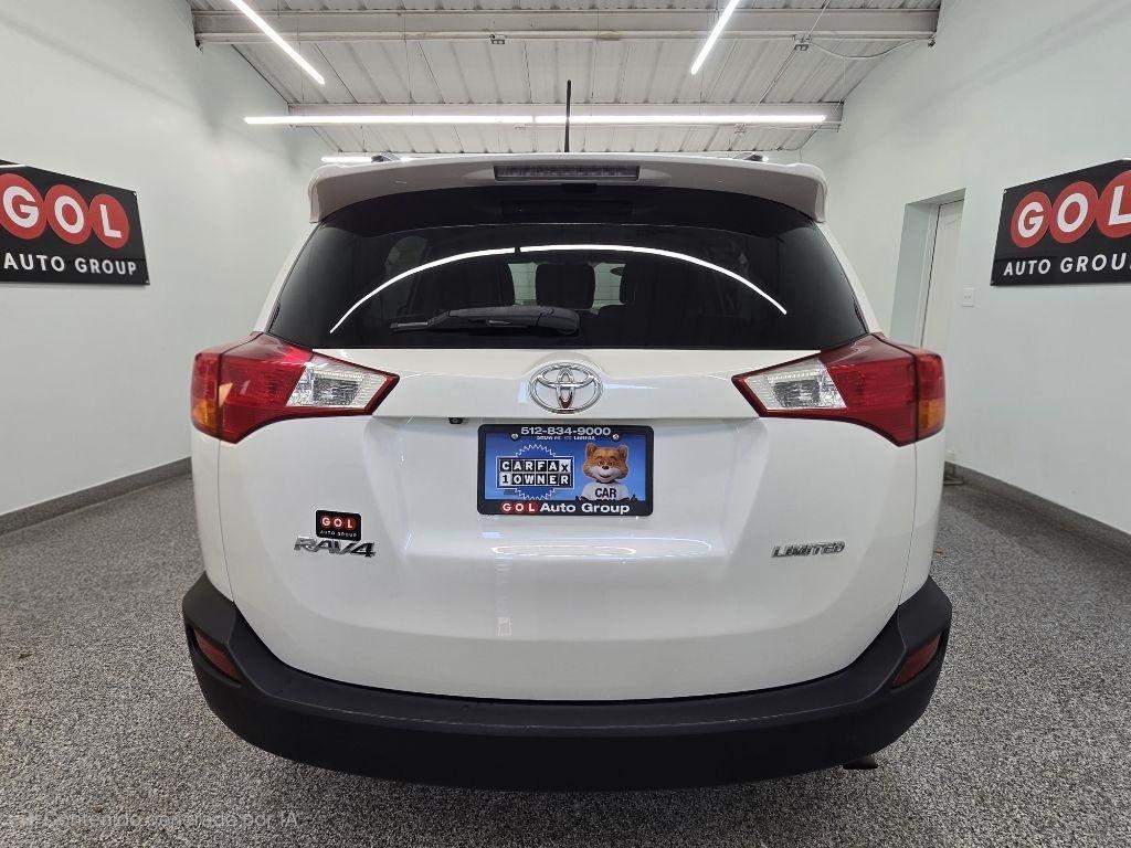 Toyota RAV4 Limited FWD 2015