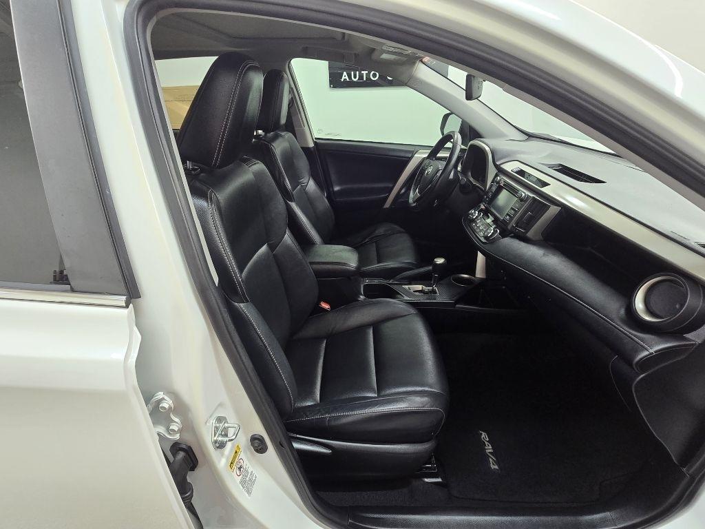 Toyota RAV4 Limited FWD 2015