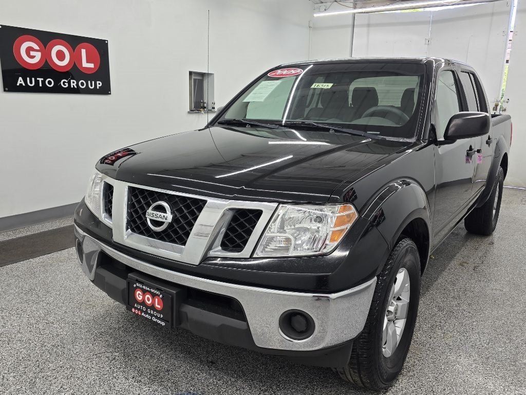 Nissan Frontier LE Crew Cab 2WD 2009